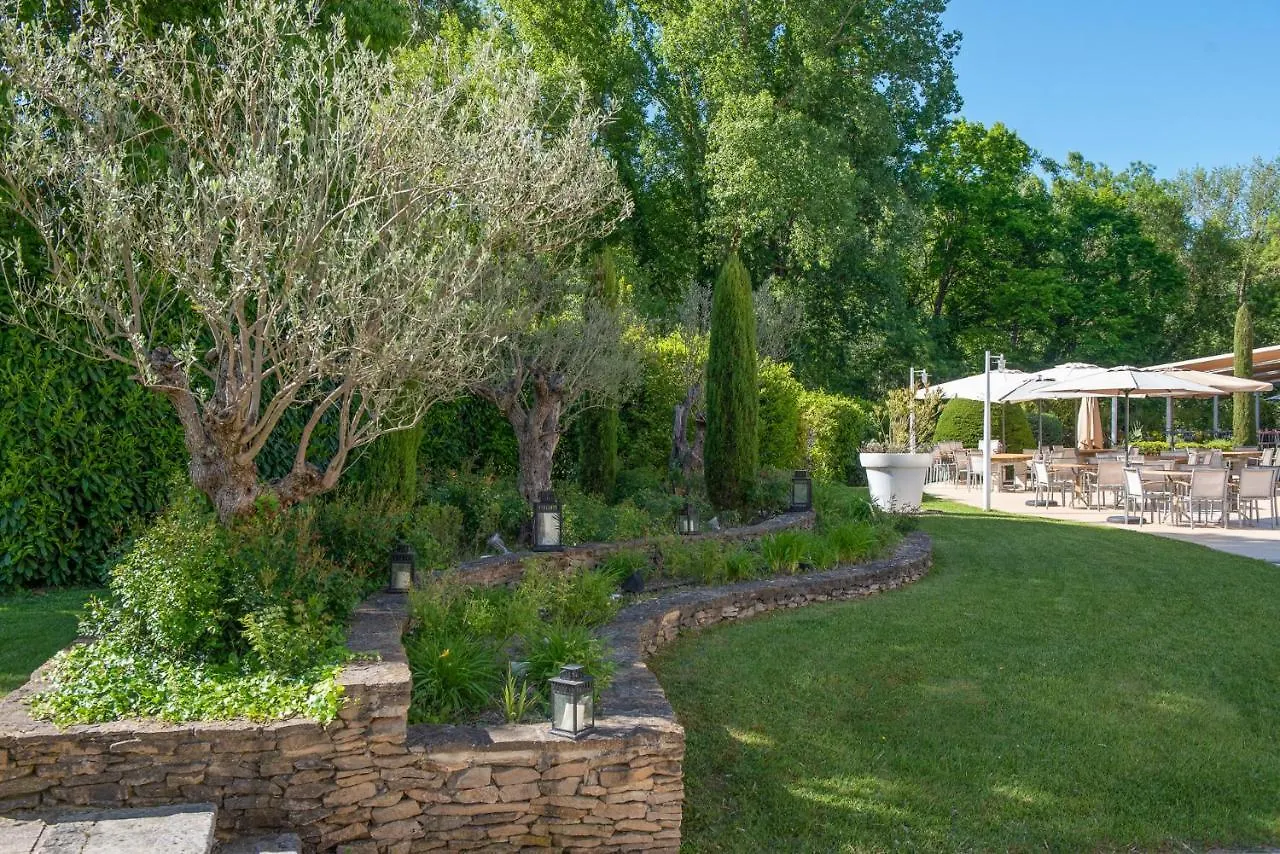 Novotel Aix-En-Provence Pont De L'Arc Отель