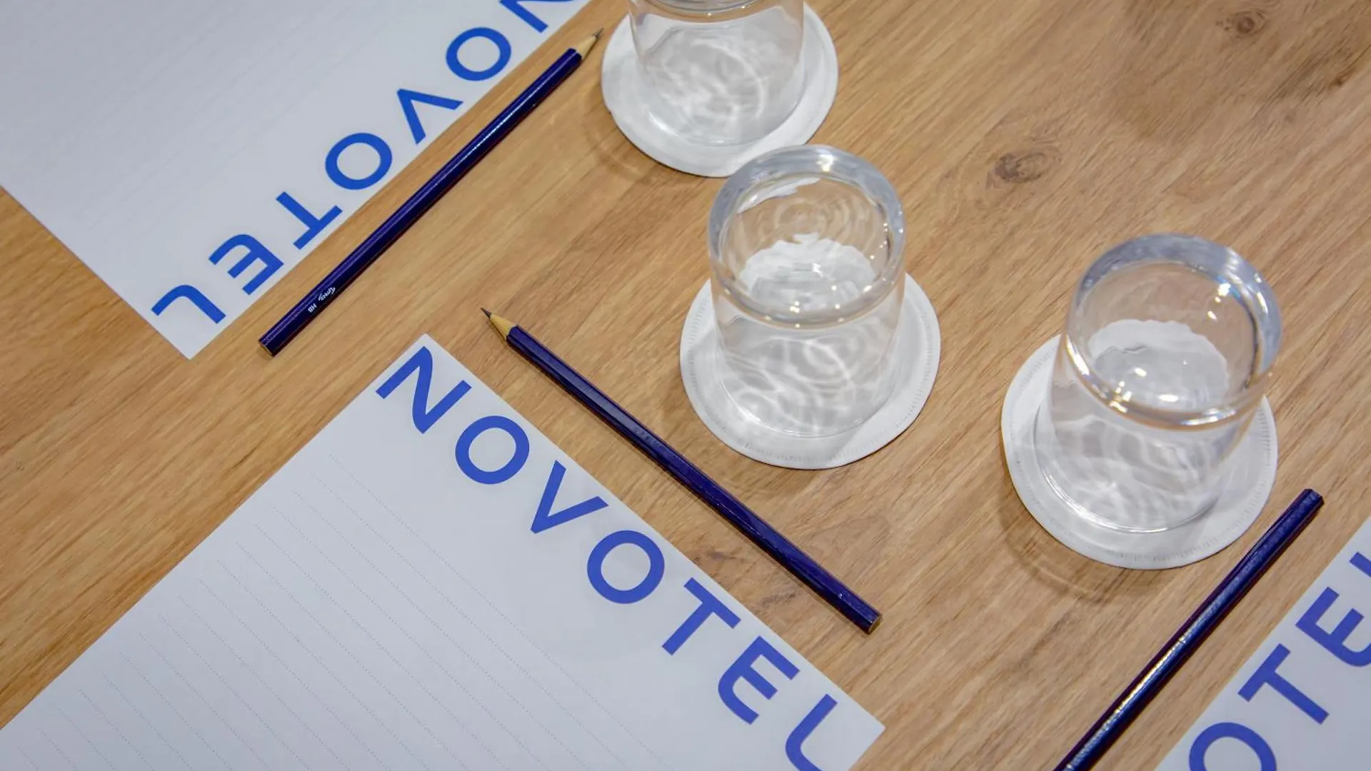 Novotel Aix-En-Provence Pont De L'Arc 4*,  Франция