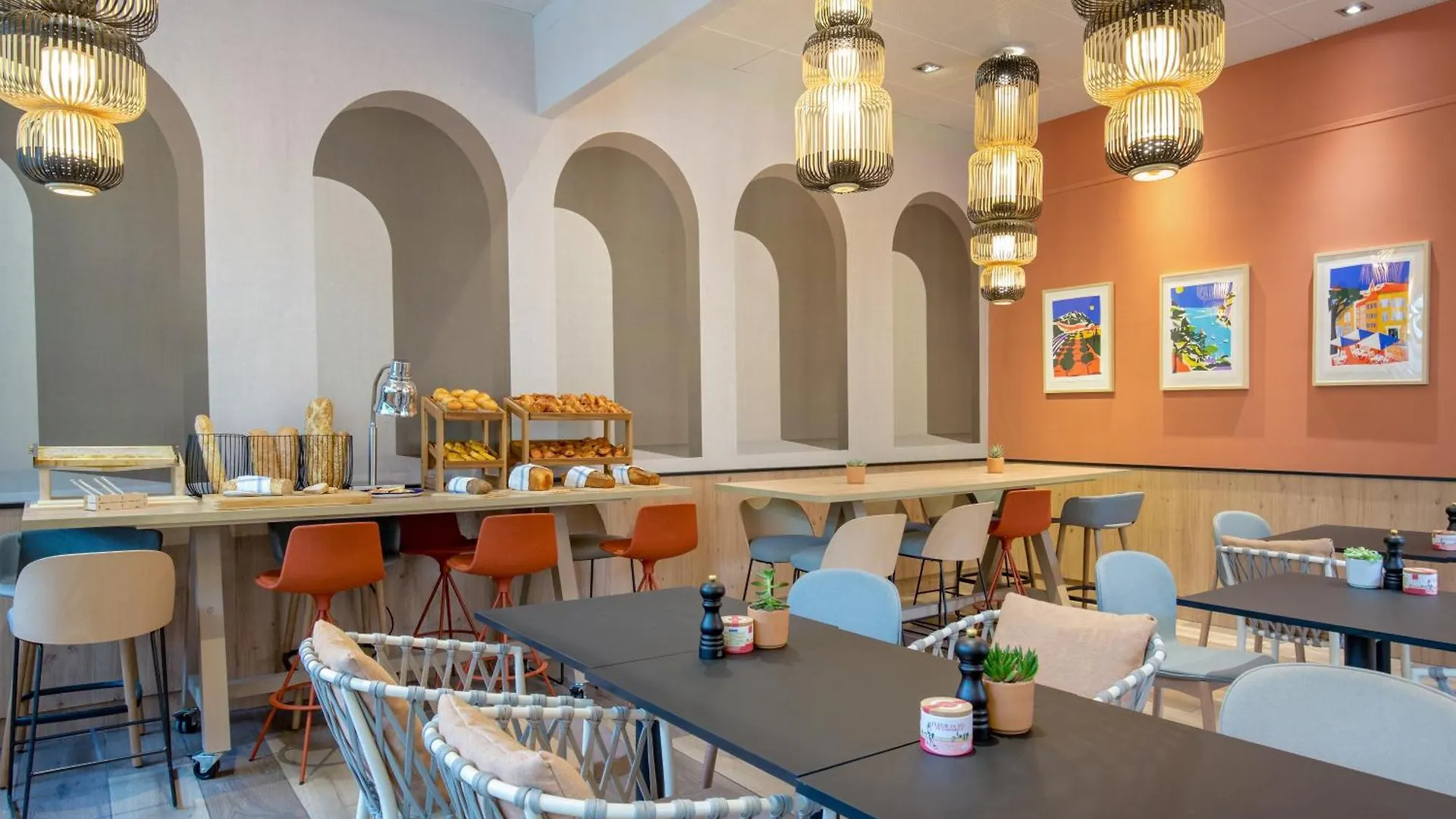 **** Отель Novotel Aix-En-Provence Pont De L'Arc Франция