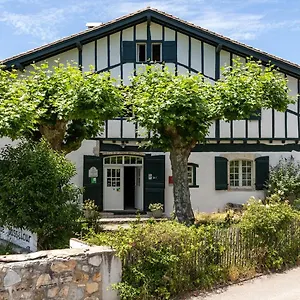 Hotel Domaine De Bassilour
