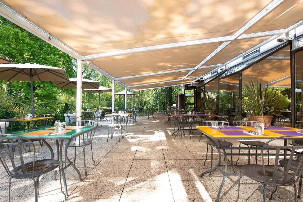 Novotel Aix-en-Provence Pont de L'Arc Hotel